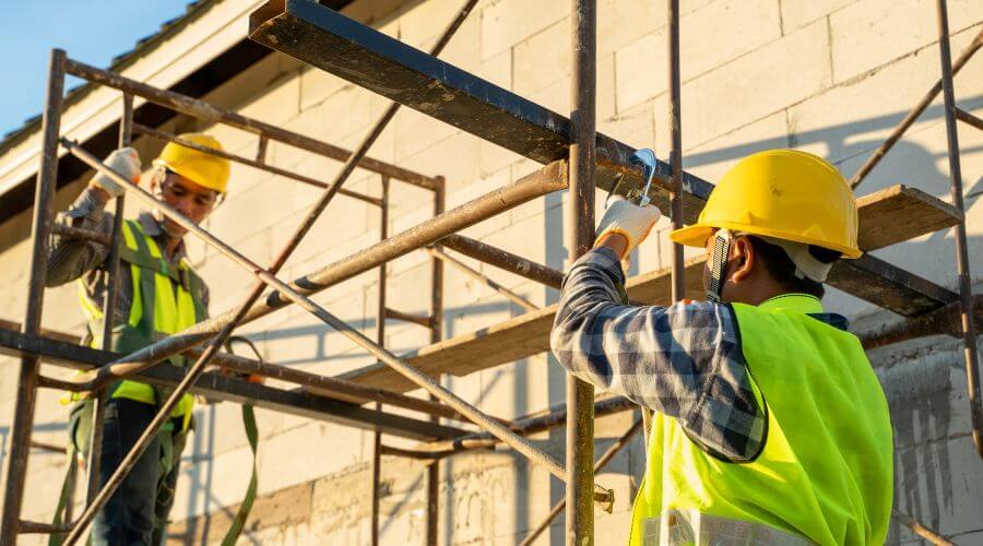 Professional gutter cleaning in Six Mile, SC